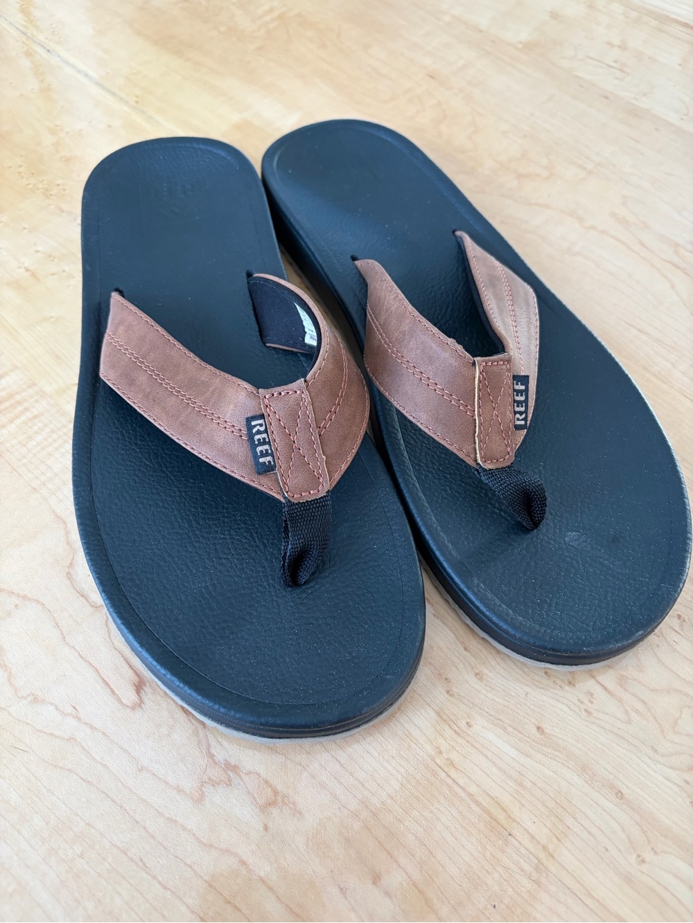 REEF Journeyer Men’s Flip Flops Brown Black Size 11